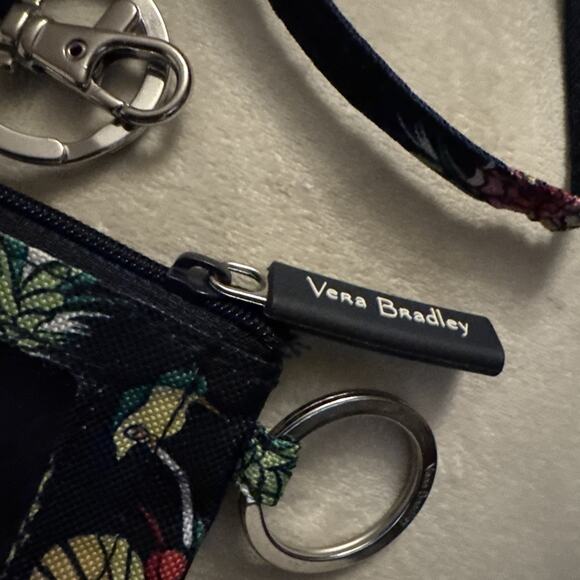 Vera Bradley Zip ID & Lanyard Toucan Party Set NWOT Pineapples Toucan - Picture 2 of 7